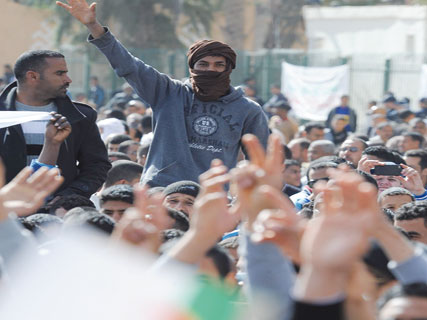 Des centaines de sans-emploi manifestent à El-Oued