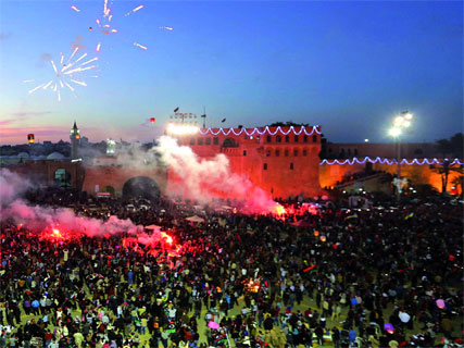 Deux ans après la chute de Kadhafi,Les Libyéens savourent enfin leur liberté