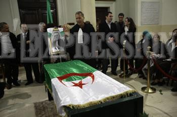 IL a été le premier ministre de la justice en Algérie,Ammar Bentoumi inhumé hier