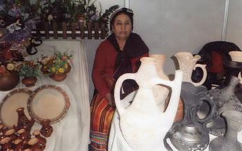 Journée internationale de la femme:Tizi Ouzou,Nna Ouezna ou une vie pour la poterie