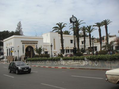 La télé, les blagues et les frigos « interdits », Des extrémistes distribuent des tracts à El Biar