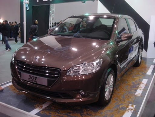 Peugeot Algérie: la 301 et son bloc 3 cylindres en campagne