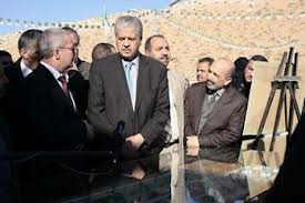 Sellal : Mettre les hauts plateaux et le Sud au même niveau de développement que celui du Nord