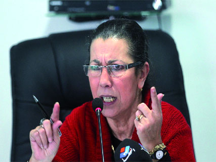 Troubles de Ghardaïa,Louisa Hanoune accuse Benbitour