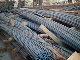 Tunisie : Saisie de 9 camions transportant 40 tonnes de fer à béton algérien