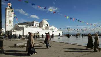 Algérie : le géant qui a peur de son ombre