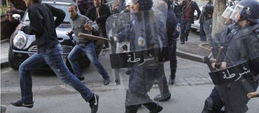 Algérie : un chanteur de raï arrêté pour avoir critiqué la police