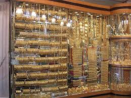 Alors que la saison des mariages n’a pas encore débuté, L’envolée de l’or a déjà commencé