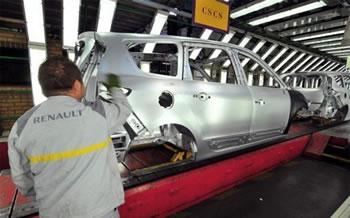 Alors que le premier véhicule Renault sera produit en 2014,Sellal insiste sur la formation des Algériens