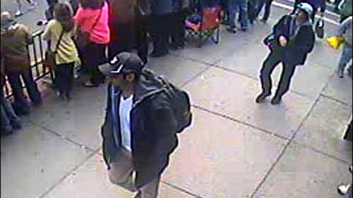 Attentat de Boston : le FBI diffuse les photos de deux suspects