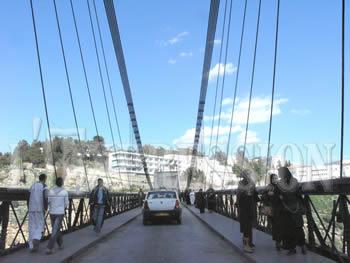 CONSTANTINE Une entreprise chinoise bloque la ville