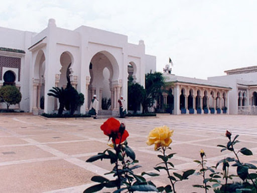 Corruption, DRS, Présidence et faux scoops