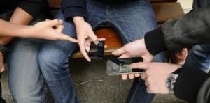 Des téléphones mobiles volés en France écoulés à Sétif