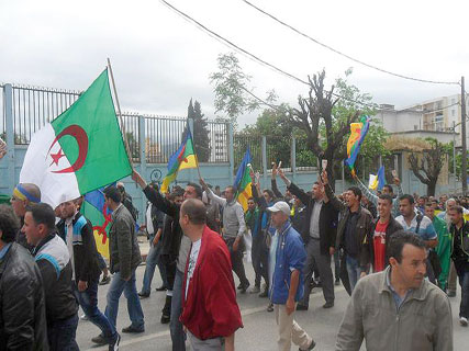 La mobilisation à Tizi Ouzou l’a démontré,Le combat pour tamazight ne s’essouffle pas
