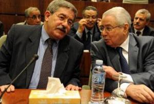 Le congrès du RND renvoyé à décembre prochain, Réintégration des cadres exclus par Ouyahia