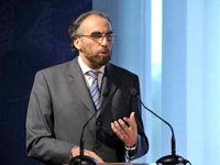 Le Prix Unesco-Sharjah pour la culture arabe remis le 25 avril à l’Algérien Mustapha Cherif