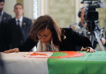 Premier anniversaire de la disparition du président,Ahmed Ben Bella, mon père