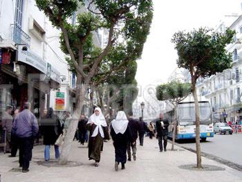 Révision de la constitution,Les partis crient à l&rsquo;exclusion