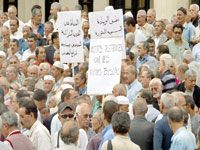 Salaires et emploi,Exacerbation des revendications sociales