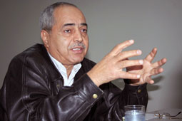 Ahmed Benbitour,il n’exclut pas des présidentielles en décembre 201
