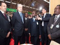 En l’absence du chef de l’état ,Sellal inaugure la Foire internationale d’Alger