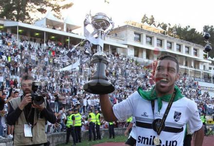 EN : Soudani offre la 1re Taça de Portugal à Guimarães