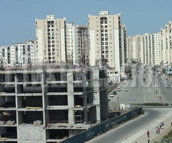 Le ministère de l&rsquo;habitat fait miroiter 15 Milliards de Dollars,13 nationalités pour construire des logements