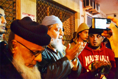 Les salafistes algériens veulent créer une police des moeurs