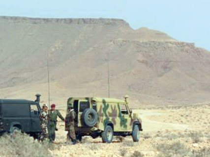 Les services de sécurité tunisiens n’arrivent pas à les localiser, Les groupes terroristes errent aux abords des frontières algériennes