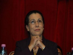 Menaces Américaines contre l&rsquo;Algérie,Louisa Hanoune revient à la charge