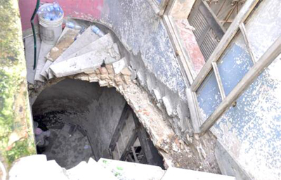 Oran-Les immeubles du quartier Médioni frappes de vétusté : Sept familles en danger