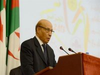 Ould Khelifa appelle la jeunesse arabe à ne pas céder au sentiment de désespoir