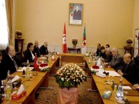 Ould Khelifa,L’Algérie et la Tunisie ont franchi d’importantes étapes dans le sens d’un partenariat stratégique