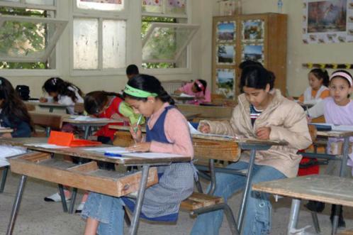 Plus de 621.000 élèves passent mardi l’examen de fin du cycle primaire