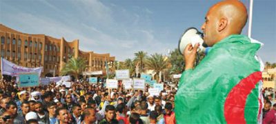 Tensions au Sahara contre la distribution « illégale » de postes de travail par l’Agence nationale de l’emploi : les chômeurs menacent d’un « suicide collectif »