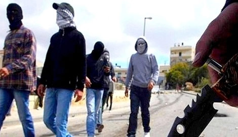 Tizi Ouzou : Des hommes armés s’emparent des biens des passagers et sèment la terreur