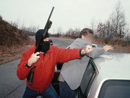 Un jeune de Béni Zmenzer enlevé par des individus armés ,Encore un kidnapping à Tizi Ouzou