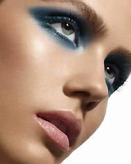 10 gestes beauté qui ruinent la peau