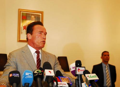 Arnold Schwarzenegger en visite à Alger,Un accord-cadre signé avec l’ONG R20