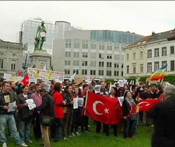 Erdogan fait parler la force contre les manifestants