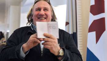 Gérard Depardieu souhaite acquérir le passeport algérien