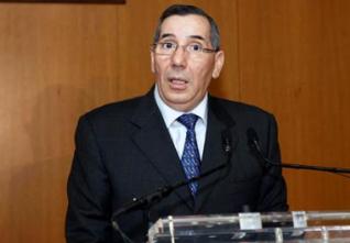 Le «professeur» Boukrouh corrige Mesbah