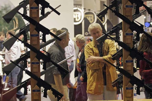 Les ventes d’armes explosent