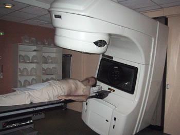 Lutte contre le cancer,Déficit en équipements de radiothérapie