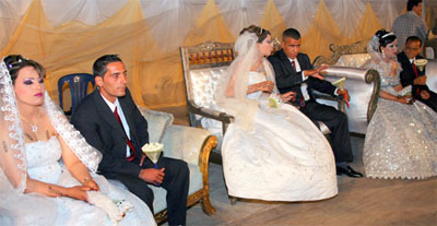 Mariage collectif : 12 couples convolent en justes noces à Oran
