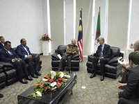 représentant le président Bouteflika M. Sellal achève sa visite en Tanzanie