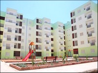 Sellal inspecte le projet de réalisation de 1.360 logements à Labiod Sidi Cheikh