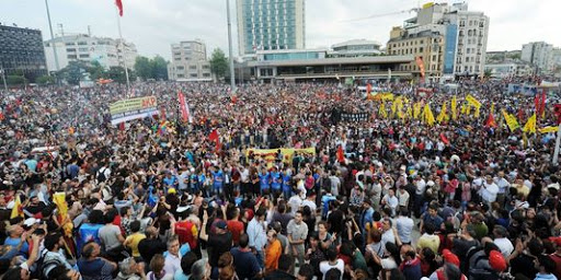 TURQUIE, Tension à Istanbul et Ankara