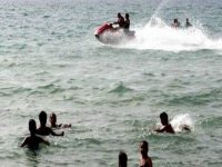 Un enfant de 12 ans mortellement percuté par un jet-ski à la plage « Dauphin » à Cheraga