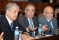 Algérie: un rapport pointe la corruption qui « gangrène » l’économie